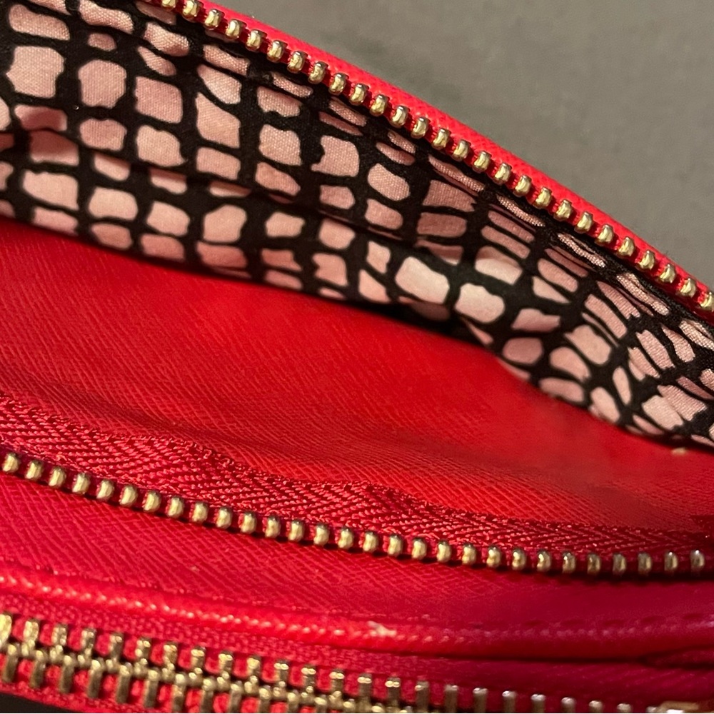 LD 👛 - Picture 4 of 10